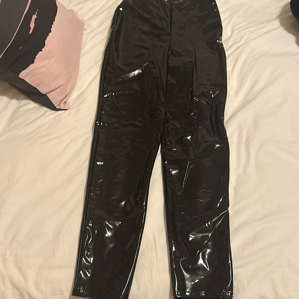 Pretty Little Thing Vinyl Legging